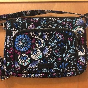 Vera Bradley little hipster